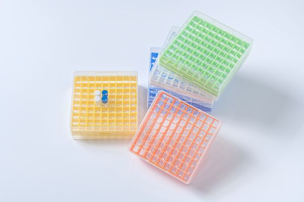 Криоштативы, полипропилен (PP), 10 x 10 мм, мест 100, для пробирок до 2 мл, 20 шт/упак