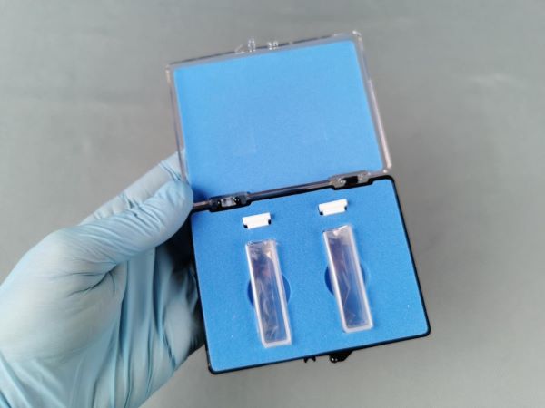 Спектрофотометр для измерения в капле 0.5 - 2 мкл и в кювете, диапазон 200 - 850 нм